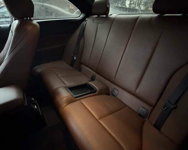 Белый БМВ 2 Серия, объемом двигателя 2 л и пробегом 178 тыс. км за 14500 $, фото 10 на Automoto.ua