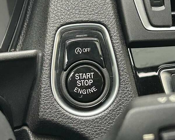 Белый БМВ 2 Серия, объемом двигателя 2 л и пробегом 21 тыс. км за 15000 $, фото 16 на Automoto.ua