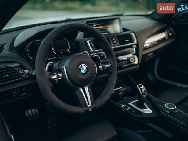 Белый БМВ 2 Серия, объемом двигателя 3 л и пробегом 160 тыс. км за 25500 $, фото 17 на Automoto.ua