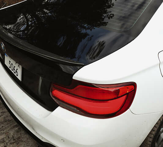 Белый БМВ 2 Серия, объемом двигателя 3 л и пробегом 103 тыс. км за 27500 $, фото 20 на Automoto.ua