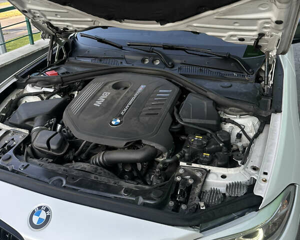 Белый БМВ 2 Серия, объемом двигателя 3 л и пробегом 76 тыс. км за 25999 $, фото 22 на Automoto.ua