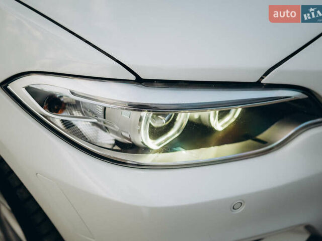 Белый БМВ 2 Серия, объемом двигателя 3 л и пробегом 160 тыс. км за 25500 $, фото 5 на Automoto.ua