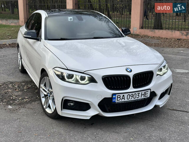 Белый БМВ 2 Серия, объемом двигателя 2 л и пробегом 99 тыс. км за 17500 $, фото 9 на Automoto.ua