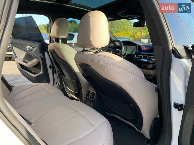 Белый БМВ 2 Серия, объемом двигателя 2 л и пробегом 102 тыс. км за 22900 $, фото 27 на Automoto.ua