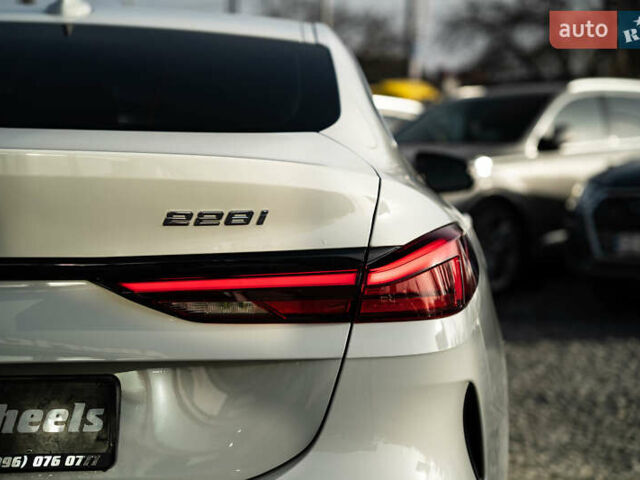 Белый БМВ 2 Серия, объемом двигателя 2 л и пробегом 41 тыс. км за 24900 $, фото 7 на Automoto.ua