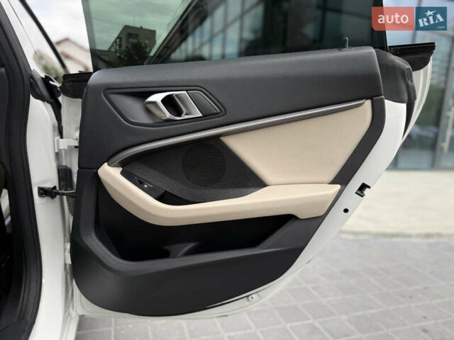 Белый БМВ 2 Серия, объемом двигателя 2 л и пробегом 96 тыс. км за 23900 $, фото 60 на Automoto.ua