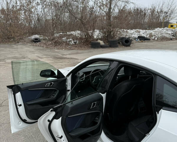 Білий БМВ 2 Серія, об'ємом двигуна 1.5 л та пробігом 58 тис. км за 30000 $, фото 13 на Automoto.ua