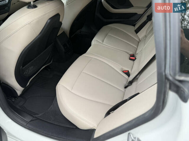 Белый БМВ 2 Серия, объемом двигателя 2 л и пробегом 96 тыс. км за 23900 $, фото 55 на Automoto.ua