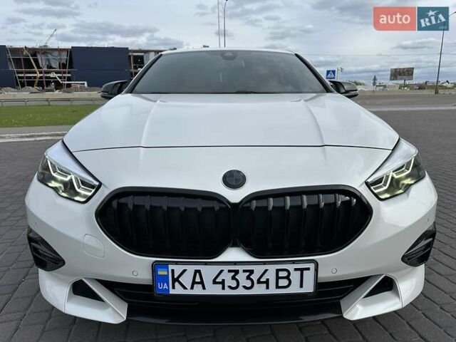 Белый БМВ 2 Серия, объемом двигателя 2 л и пробегом 68 тыс. км за 27700 $, фото 4 на Automoto.ua