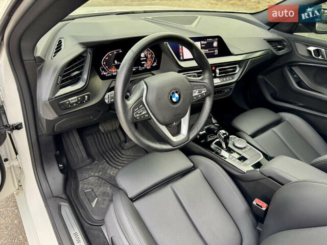 БМВ 2 Серия 2023 в Киеве на Automoto.ua Белый БМВ 2 Серия, объемом двигателя 2 л и пробегом 9 тыс. км за 36800 $, фото 24 на Automoto.ua