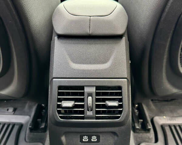 БМВ 2 Серия 2023 в Киеве на Automoto.ua Белый БМВ 2 Серия, объемом двигателя 2 л и пробегом 9 тыс. км за 36800 $, фото 50 на Automoto.ua