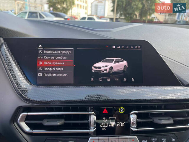 Белый БМВ 2 Серия, объемом двигателя 2 л и пробегом 9 тыс. км за 36999 $, фото 34 на Automoto.ua