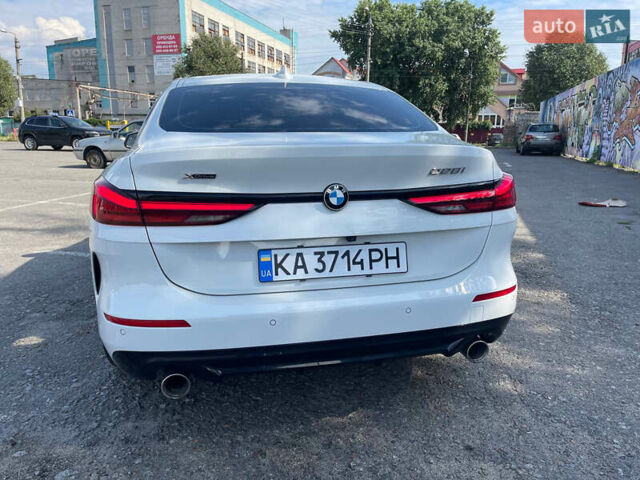 Белый БМВ 2 Серия, объемом двигателя 2 л и пробегом 9 тыс. км за 36999 $, фото 6 на Automoto.ua