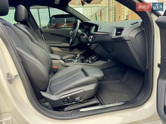 БМВ 2 Серия 2023 в Киеве на Automoto.ua Белый БМВ 2 Серия, объемом двигателя 2 л и пробегом 9 тыс. км за 36800 $, фото 57 на Automoto.ua