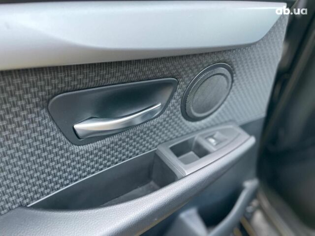 Черный БМВ 2 Серия, объемом двигателя 1.5 л и пробегом 146 тыс. км за 13440 $, фото 20 на Automoto.ua