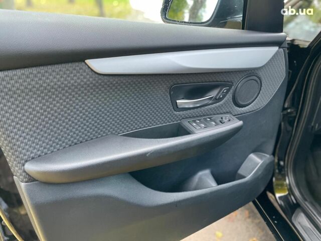 Черный БМВ 2 Серия, объемом двигателя 1.5 л и пробегом 146 тыс. км за 13440 $, фото 26 на Automoto.ua