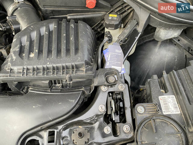 Черный БМВ 2 Серия, объемом двигателя 1.5 л и пробегом 149 тыс. км за 12600 $, фото 19 на Automoto.ua