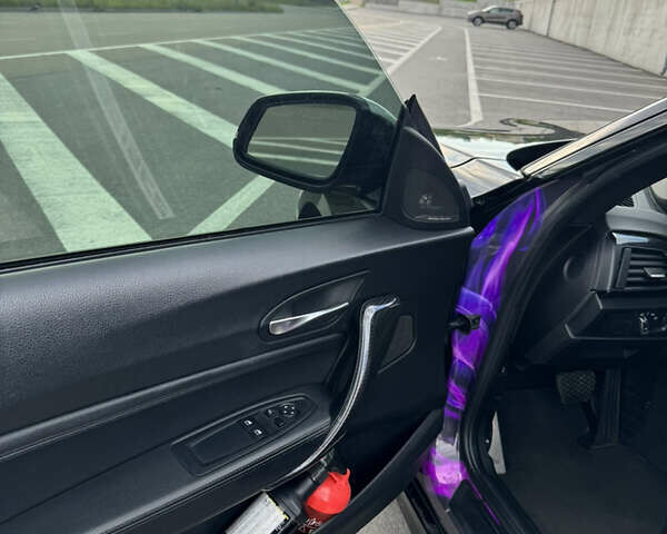 Черный БМВ 2 Серия, объемом двигателя 2.98 л и пробегом 130 тыс. км за 20000 $, фото 11 на Automoto.ua