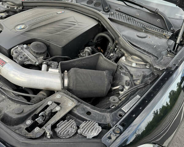Черный БМВ 2 Серия, объемом двигателя 2.98 л и пробегом 130 тыс. км за 20000 $, фото 18 на Automoto.ua