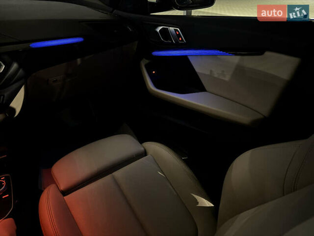 Чорний БМВ 2 Серія, об'ємом двигуна 2 л та пробігом 112 тис. км за 23900 $, фото 62 на Automoto.ua