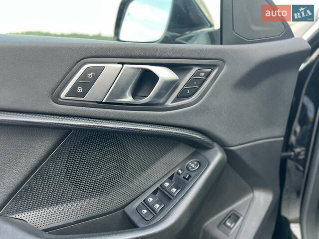 Черный БМВ 2 Серия, объемом двигателя 2 л и пробегом 40 тыс. км за 23999 $, фото 68 на Automoto.ua