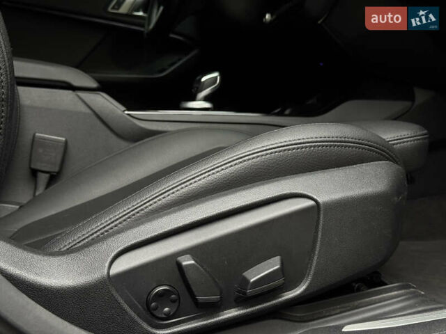 Черный БМВ 2 Серия, объемом двигателя 2 л и пробегом 60 тыс. км за 22899 $, фото 46 на Automoto.ua