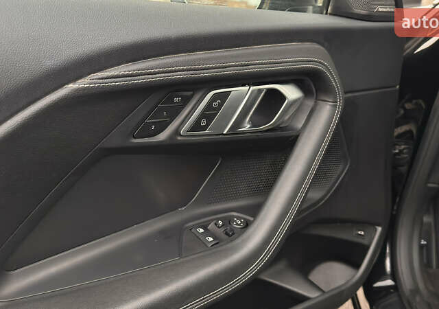 Черный БМВ 2 Серия, объемом двигателя 2 л и пробегом 8 тыс. км за 38500 $, фото 35 на Automoto.ua