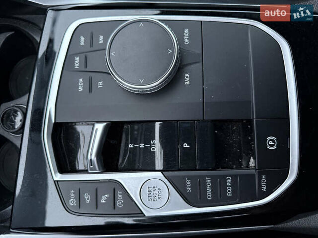 Черный БМВ 2 Серия, объемом двигателя 3 л и пробегом 33 тыс. км за 26500 $, фото 9 на Automoto.ua