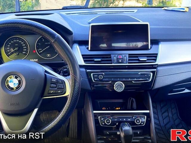 Черный БМВ 2 Серия, объемом двигателя 2 л и пробегом 218 тыс. км за 18999 $, фото 6 на Automoto.ua