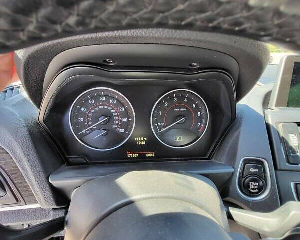 Красный БМВ 2 Серия, объемом двигателя 2.98 л и пробегом 172 тыс. км за 19100 $, фото 2 на Automoto.ua