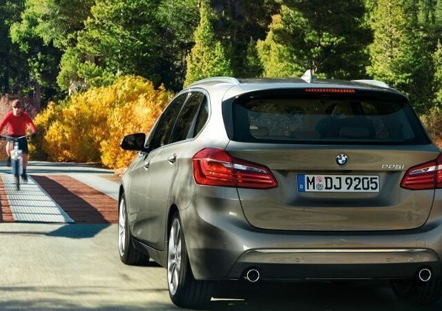 БМВ 2 Серия, объемом двигателя 1.5 л и пробегом 1 тыс. км за 27567 $, фото 5 на Automoto.ua