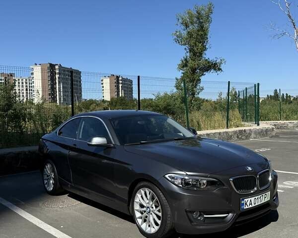 Серый БМВ 2 Серия, объемом двигателя 2 л и пробегом 93 тыс. км за 14500 $, фото 1 на Automoto.ua