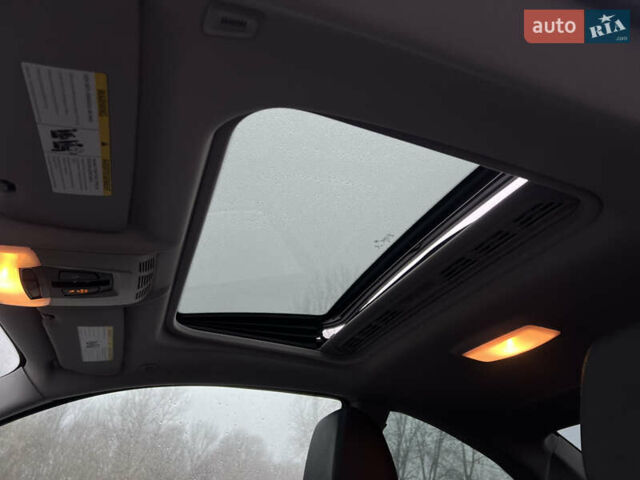 Серый БМВ 2 Серия, объемом двигателя 3 л и пробегом 93 тыс. км за 13800 $, фото 24 на Automoto.ua