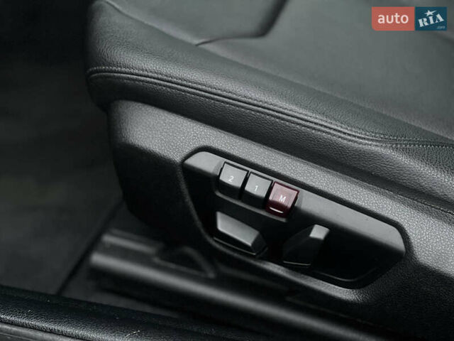 Серый БМВ 2 Серия, объемом двигателя 3 л и пробегом 93 тыс. км за 13800 $, фото 21 на Automoto.ua