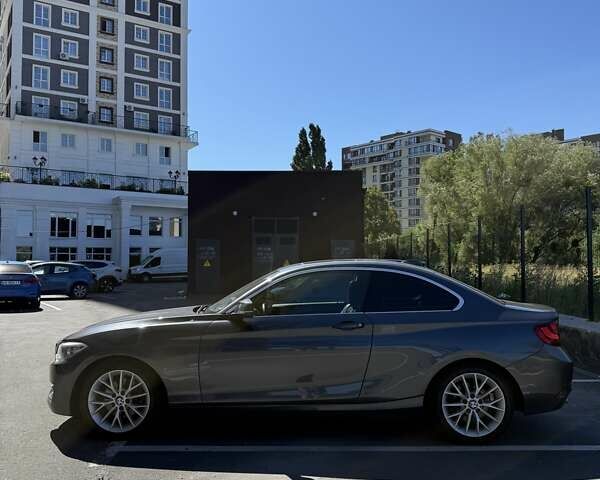 Серый БМВ 2 Серия, объемом двигателя 2 л и пробегом 93 тыс. км за 14500 $, фото 2 на Automoto.ua
