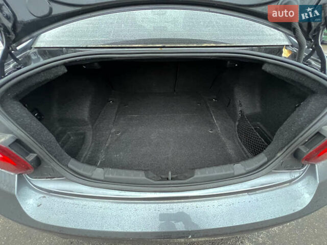 Серый БМВ 2 Серия, объемом двигателя 3 л и пробегом 93 тыс. км за 13800 $, фото 16 на Automoto.ua