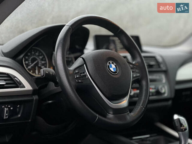 Серый БМВ 2 Серия, объемом двигателя 3 л и пробегом 93 тыс. км за 13800 $, фото 23 на Automoto.ua