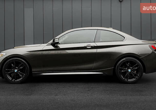 Серый БМВ 2 Серия, объемом двигателя 2 л и пробегом 150 тыс. км за 16999 $, фото 12 на Automoto.ua