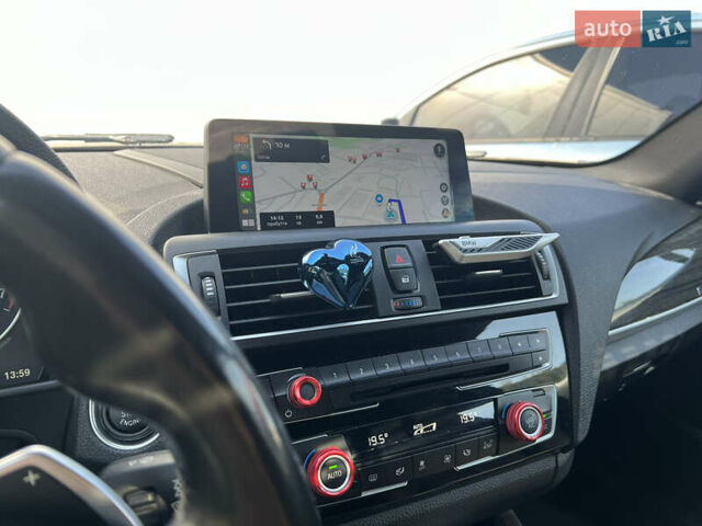 Серый БМВ 2 Серия, объемом двигателя 2 л и пробегом 179 тыс. км за 16000 $, фото 8 на Automoto.ua