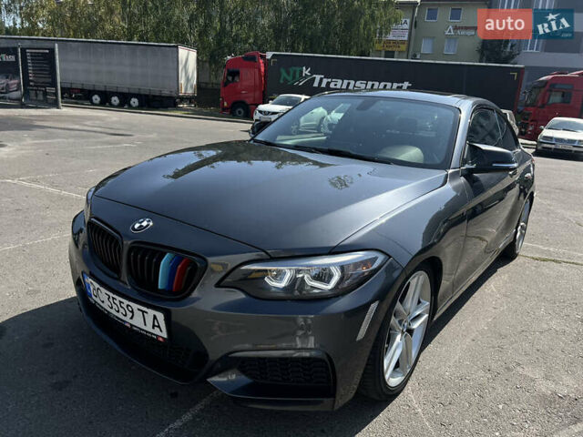 Серый БМВ 2 Серия, объемом двигателя 2 л и пробегом 179 тыс. км за 16000 $, фото 2 на Automoto.ua