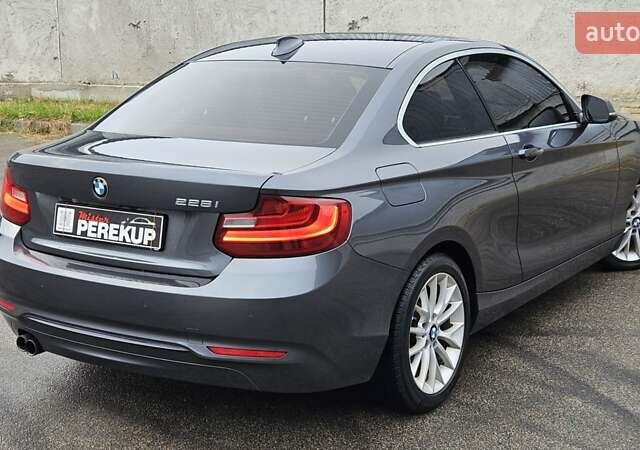 Серый БМВ 2 Серия, объемом двигателя 2 л и пробегом 117 тыс. км за 14999 $, фото 4 на Automoto.ua