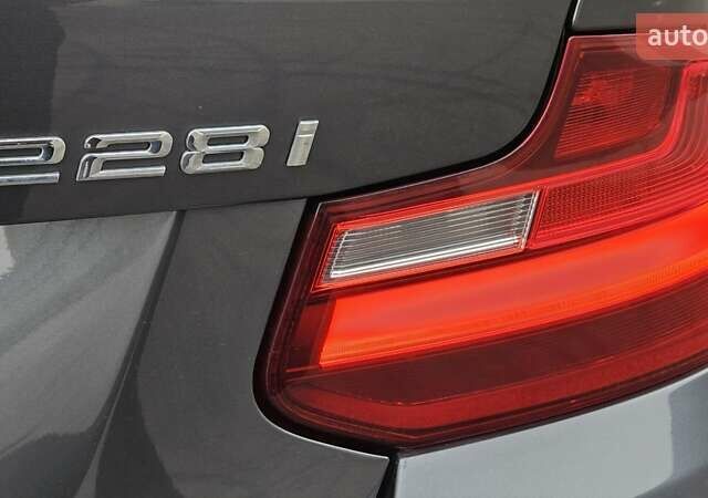 Серый БМВ 2 Серия, объемом двигателя 2 л и пробегом 117 тыс. км за 14999 $, фото 7 на Automoto.ua