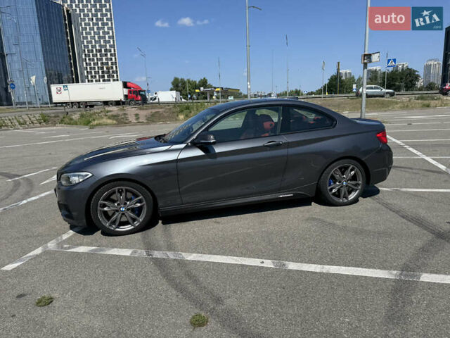 Серый БМВ 2 Серия, объемом двигателя 3 л и пробегом 199 тыс. км за 28000 $, фото 20 на Automoto.ua