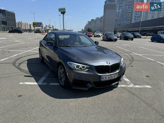Серый БМВ 2 Серия, объемом двигателя 3 л и пробегом 199 тыс. км за 28000 $, фото 5 на Automoto.ua