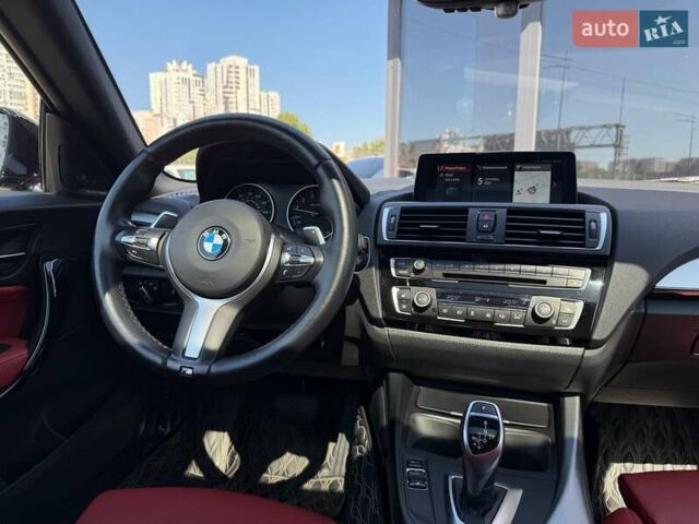 Серый БМВ 2 Серия, объемом двигателя 3 л и пробегом 200 тыс. км за 25990 $, фото 14 на Automoto.ua