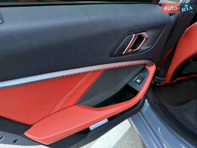 Серый БМВ 2 Серия, объемом двигателя 2 л и пробегом 32 тыс. км за 26000 $, фото 7 на Automoto.ua