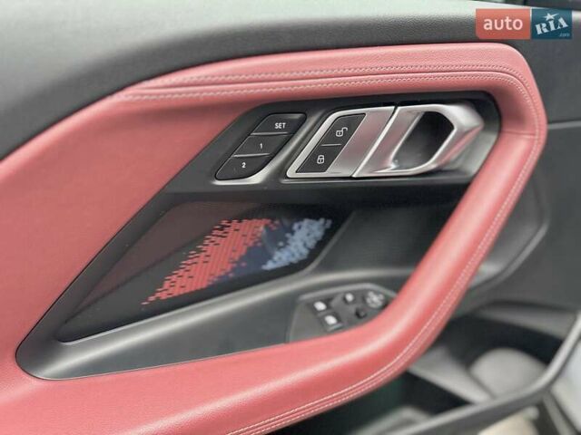 Серый БМВ 2 Серия, объемом двигателя 3 л и пробегом 130 тыс. км за 58500 $, фото 24 на Automoto.ua