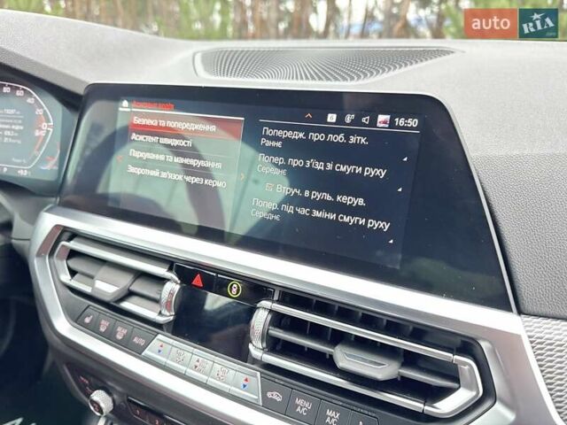 Серый БМВ 2 Серия, объемом двигателя 3 л и пробегом 130 тыс. км за 65000 $, фото 34 на Automoto.ua
