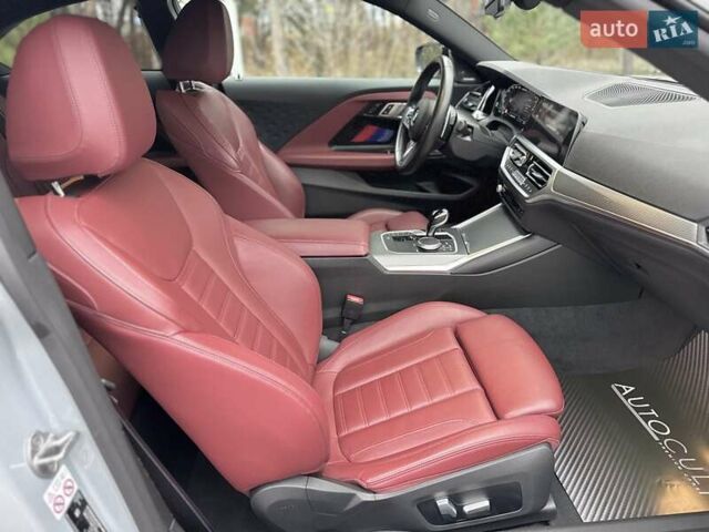 Серый БМВ 2 Серия, объемом двигателя 3 л и пробегом 130 тыс. км за 65000 $, фото 29 на Automoto.ua