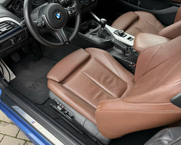 Синий БМВ 2 Серия, объемом двигателя 2.98 л и пробегом 140 тыс. км за 18500 $, фото 1 на Automoto.ua